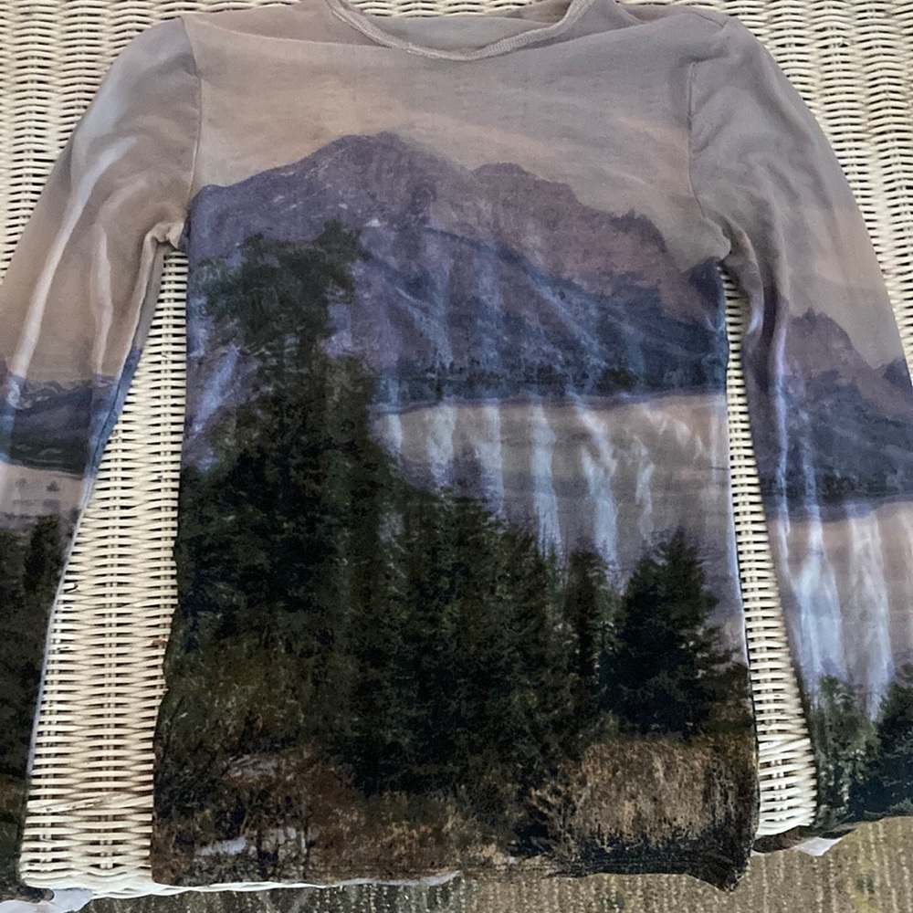 blue, gray, white, aesthetic bob ross type tee